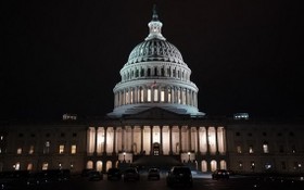 這是11月19日在美國華盛頓拍攝的國會大廈。（圖源：新華社）