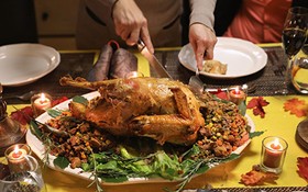 由於通脹導致食品價格上升，今年感恩節晚餐的費用將比去年高出20%。（示意圖：Getty Images）