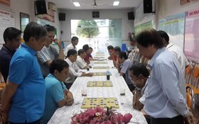 正義小學昨(3)日在該校舉辦2018年慶黨迎春象棋比賽。