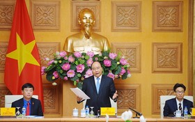 政府總理阮春福在會上發言。