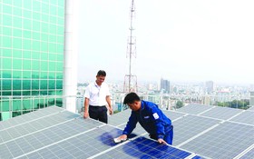 使用太陽能發電系統環保又實用。
