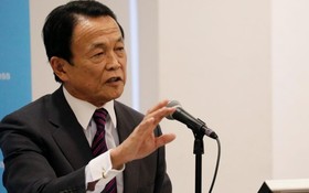 日本副首相兼財務相麻生太郎在紐約發表演講。（圖片來源：路透社）