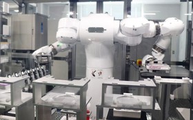 AI 機器人熟練培養出 iPS 細胞
