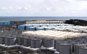 日本核能監管機構正式批准一項計畫，允許福島第一核電廠中逾100萬噸處理過核廢水排入海中。（圖／美聯社）