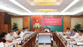 Đề nghị Bộ Chính trị kỷ luật Chủ tịch Viện Hàn lâm Khoa học xã hội Việt Nam Bùi Nhật Quang