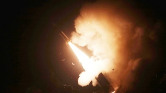Hình ảnh phóng tên lửa được Bộ Quốc phòng Hàn Quốc công bố ngày 5-10. Ảnh: REUTERS