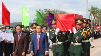 Quảng Trị: Đón nhận 12 hài cốt liệt sĩ hy sinh tại Lào 