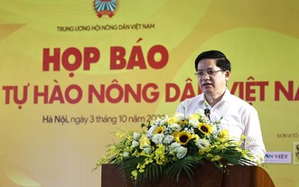 越南農民協會中央常務副主席范進南在新聞發佈會上發言。（圖：黎富）
