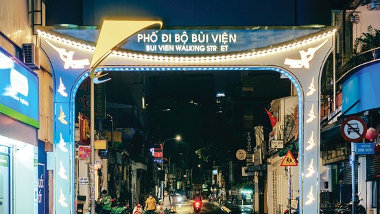 Phố đi bộ cũng ngừng hoạt động vui chơi trong những ngày giãn cách xã hội. Ảnh: TRƯƠNG MINH