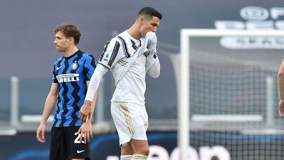 Ronaldo vẫn chưa chắc chắn tương lai của mình