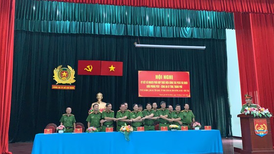 Quang c?nh bu?i l? ky k?t. ?nh: CHí TH?CH