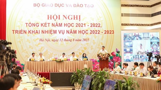 Vietnam’s education keeps international rankings despite Covid-19: Deputy PM