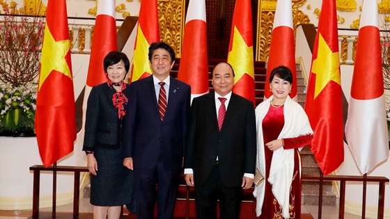 Thủ tướng Nhật Bản và Phu nhân thăm chính thức Việt Nam