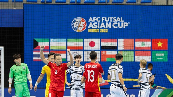 Đội tuyển futsal Việt Nam chỉ cần hòa Nhật Bản sẽ đi tiếp với ngôi đầu bảng. ẢNH: VFF