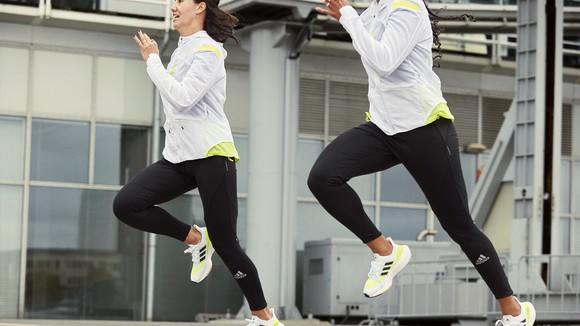 mẫu giày ULTRABOOST 21 sẽ xuất hiện tại Việt Nam vào ngày 28-1.