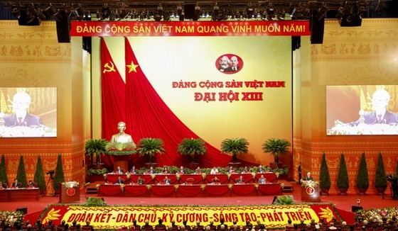 Toàn cảnh Hội trường lớn Trung tâm Hội nghị quốc gia trong phiên khai mạc Đại hội XIII của Đảng. Ảnh: VIẾT CHUNG