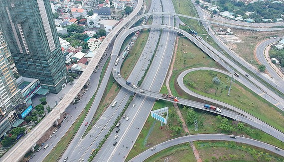 Roads in Thu Duc City (Photo: SGGP)