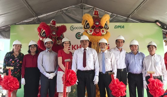 Leaders and Ambassador of Canada to Vietnam attend the ground-breaking ceremony.