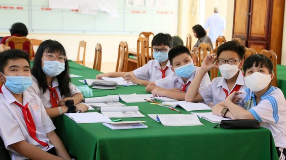 Nhiều địa phương ĐBSCL cho học sinh kết thúc năm học 2020 - 2021 sớm. Ảnh: TUẤN QUANG