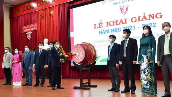 Đại học Huế khai giảng năm học mới 2021-2022. 