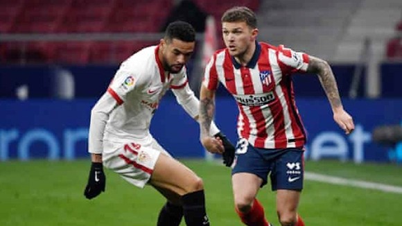 Kieran Trippier (phải) có thể tiếp tục được chơi khi chờ phán quyết mới từ CAS. Ảnh: Getty Images