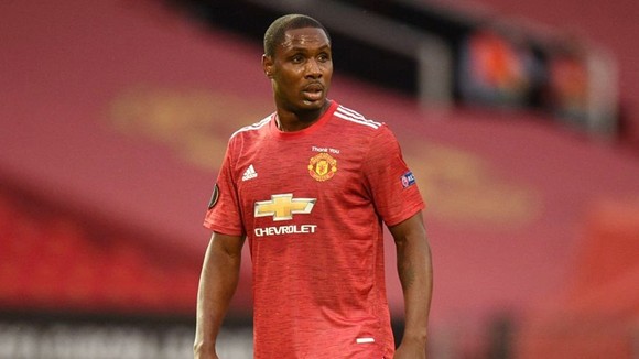 Odion Ighalo trong lần hiếm hoi được ra sân ở mùa này. Ảnh: Getty Images