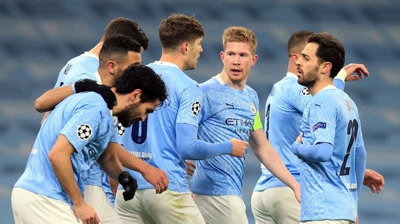 HLV Pep Guardiola mong chờ cầu thủ Man.City chứng tỏ bản lĩnh sẵn sàng chinh phục châu Âu. Ảnh: Getty Images