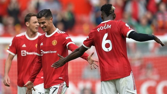 Cristiano Ronaldo bổ sung vào dàn sao của Man.United càng khiến Premier League hấp dẫn hơn.