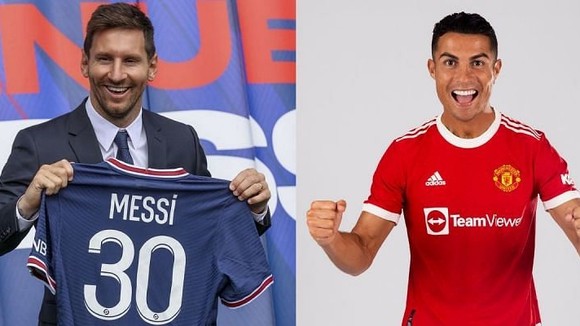 Chuyển đến Man.United, Cristiano Ronaldo trở thành cầu thủ thu nhập cao nhất thế giới.