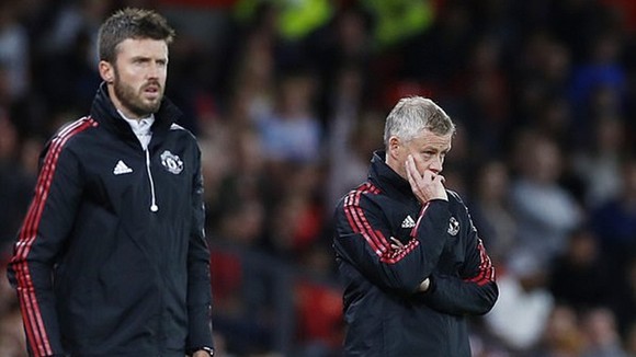 HLV Ole Gunnar Solskjaer vẫn luôn biết cách tạo nên sự hoài nghi về bản thân.