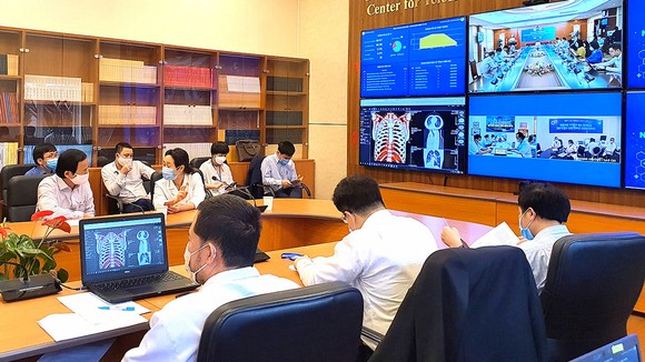Bác sĩ Bệnh viện ĐH Y Hà Nội hội chẩn trực tuyến với bệnh viện tuyến dưới về 1 ca bệnh khó