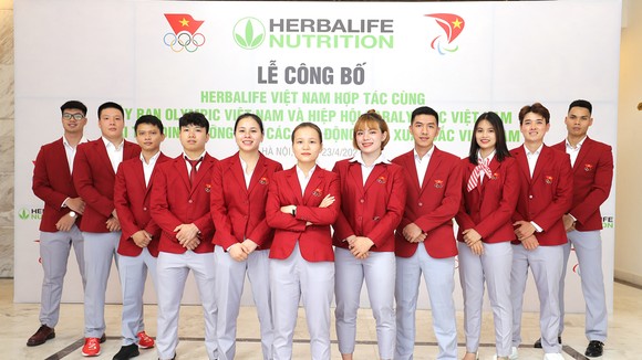 Herbalife Việt Nam ký kết thỏa thuận với VOC và VPA tài trợ sản phẩm dinh dưỡng giai đoạn 2021-2022 cho 150 vận động viên Việt Nam xuất sắc