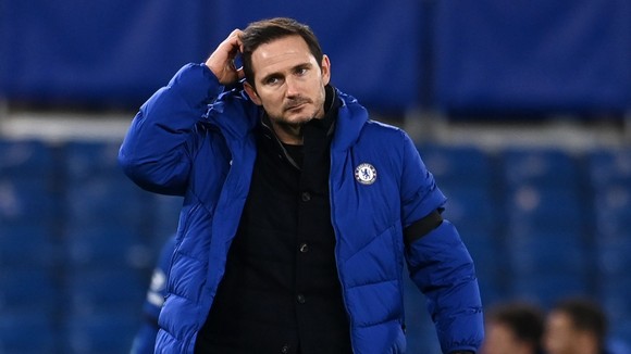 Frank Lampard trả giá cho phong độ sa sút của Chelsea