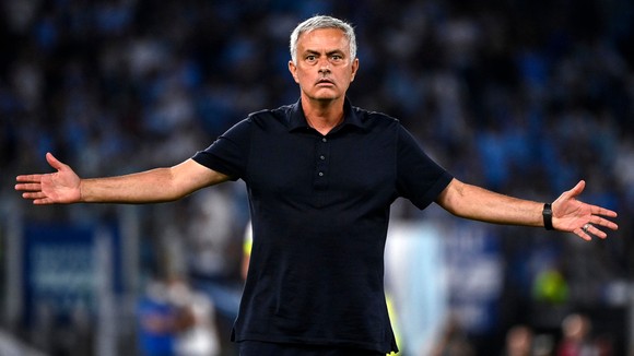 Jose Mourinho lại đổ thừa cho cầu thủ của mình