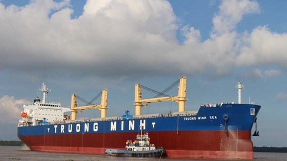 Tàu chở hàng rời Trường Minh có trọng tải 56.200 tấn. (Ảnh: Việt Hùng/Vietnam+)