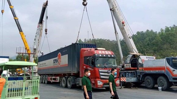 Đến năm 2025, tỷ trọng đóng góp của dịch vụ logistics vào GDP đạt 5%-6%. (Ảnh minh họa: KT)