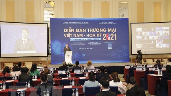Quang cảnh diễn đàn tại điểm cầu Hà Nội. (Ảnh: Trần Việt/TTXVN)