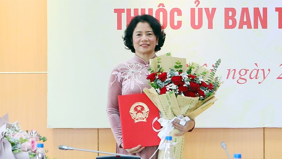 Tân Phó Trưởng Ban Dân nguyện Lê Thị Nguyệt