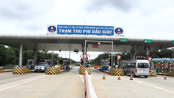 Trạm thu phí Dầu Giây