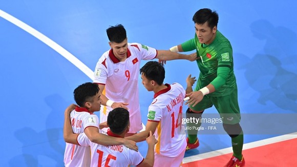 Các cầu thủ Việt Nam đã có được sự tư tin ở các trận vừa qua. Ảnh: Getty