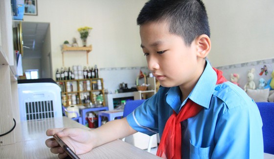 Học và thi kiểm tra trực tuyến là một giải pháp trước diễn biến phức tạp của dịch bệnh Covid-19