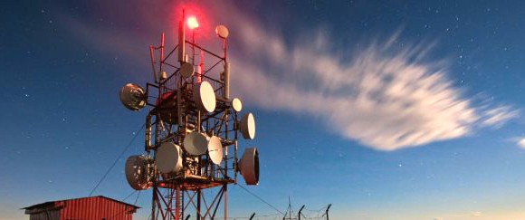 Cột phát Internet bằng chùm tia sáng