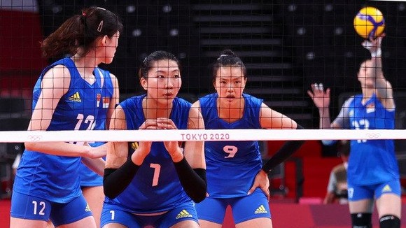 Đội tuyển bóng chuyền nữ Trung Quốc nhận trận thua thứ 2 tại Olympic Tokyo 2020