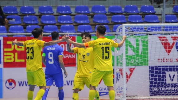 Sahako là đội bóng vô địch lượt đi Giải futsal HD Bank VĐQG 2021. Ảnh: KHẮC ĐIỀN