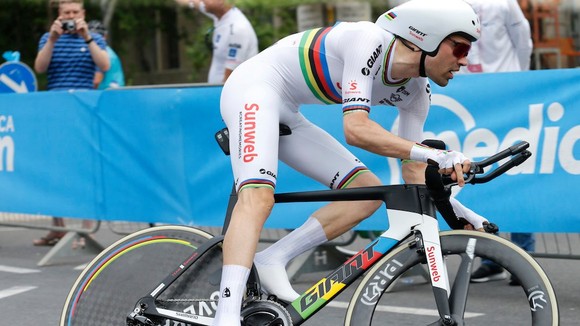 Nhà vô địch cá nhân tính giờ thế giới Tom Dumoulin.