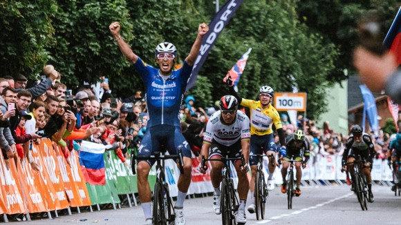Jannik Steimle rút thắng Peter Sagan