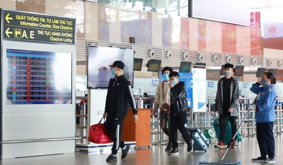 Passengers have difficult process to get airline refunds.