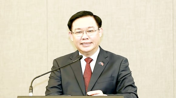 Chủ tịch Quốc hội Vương Đình Huệ phát biểu tại Diễn đàn Hợp tác kinh tế Việt Nam - New Zealand. Ảnh: TTXVN