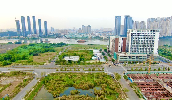 Lô đất số 3-12 Thủ Thiêm, TPHCM. Ảnh: HOÀNG HÙNG