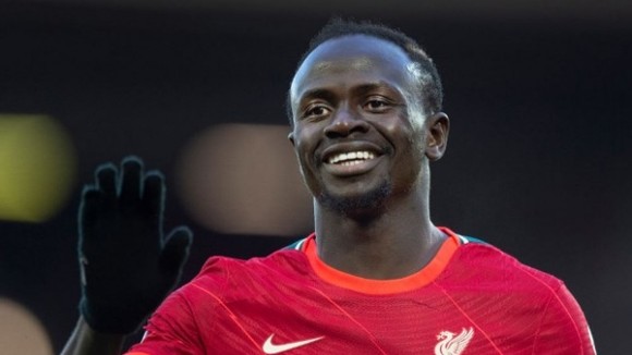 Sadio Mane của Liverpool sẽ thế chỡ Lewy